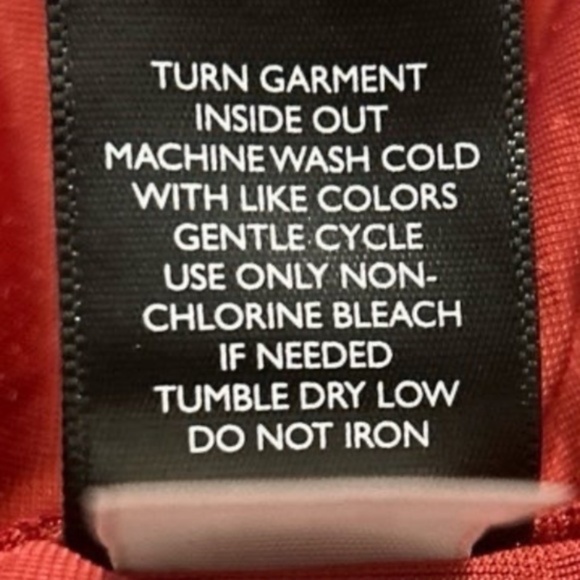 ~e New Torrid off the shoulder top - Picture 7 of 7